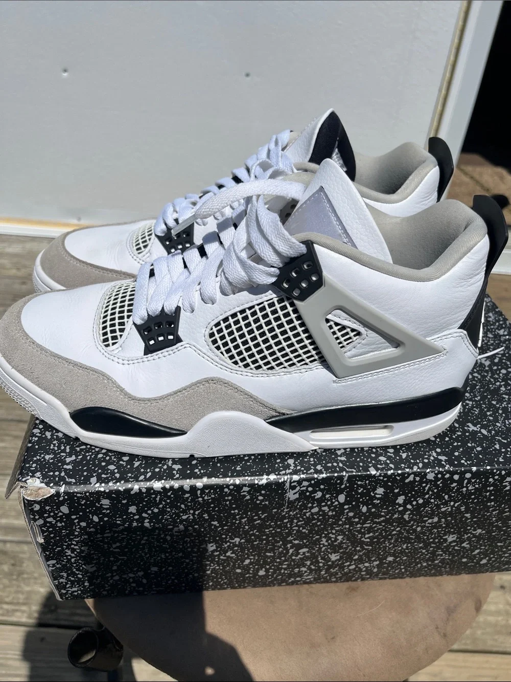 Clean Jordan 4 Retro Military Black🔥